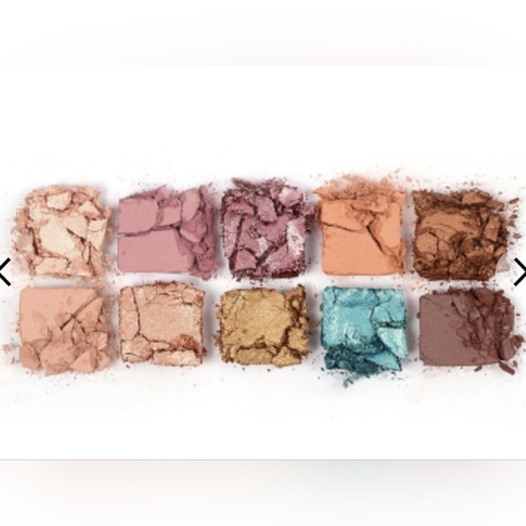 Wander Wanderess Escape Palette - Picture 2 of 4